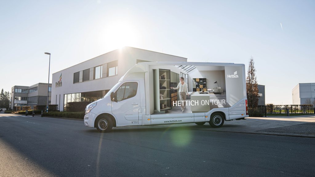 Hettich-Roadshow bringt Beschlagneuheiten bis vor die Tür