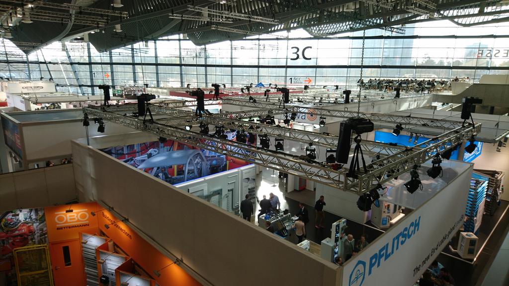 Signal für Messeneustart?